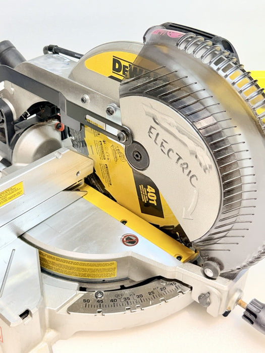 DEWALT DWS715R 12" 15 Amp Single Bevel Compound Miter Saw And Blade Mint!