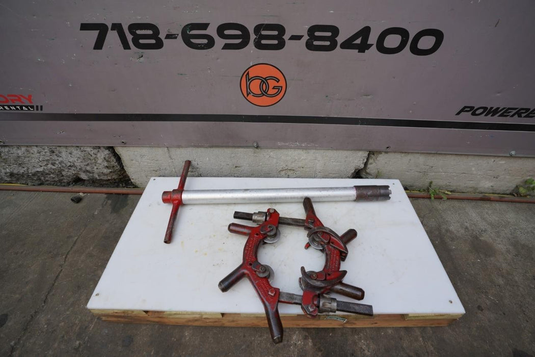 Reed Lcrc-8 Rotary Cutter Hinged Pipe Cutter 6 to 8 inch  Works Great Great Shap