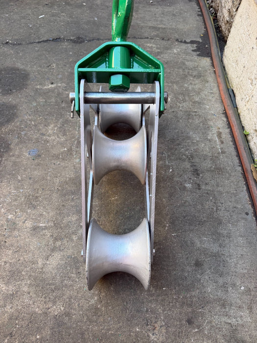GREENLEE Triple Sheave Cable Guide Roller Hook 6" Sheave 6500lb Max 6036 34E809