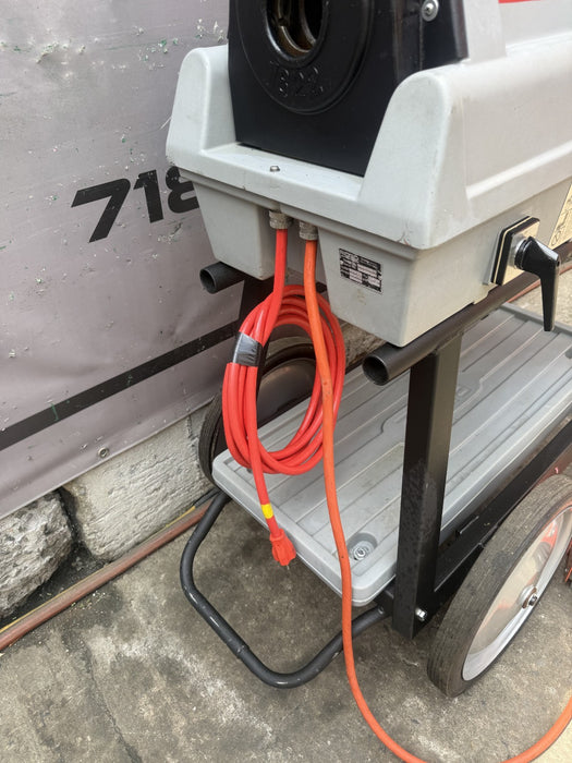 Rigid 1822 Automatic Pipe Threading Machine. 535, 300.  Works Great.  Unit #2.