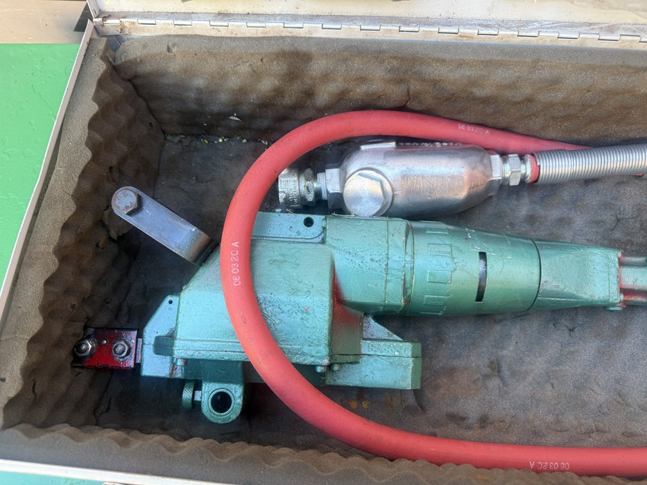 Unitec Pneumatic Reciprocating Saw Type 5 1212 0050.  Works Fine.  #1