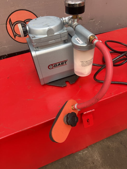 Gast Vacuum Pump DOA-V720-AA 120 volts.  NEW Condition