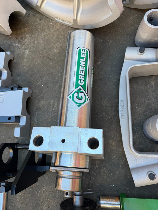 Greenlee 881 Hydraulic Pipe Bender 2.5”-4” Rigid IMC EMT Bending W/ 960 Pump