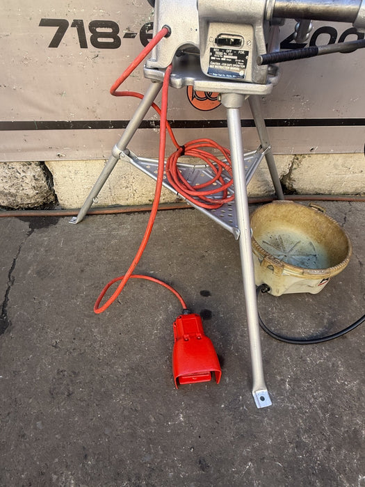 RIDGID 300 Pipe Threader Treading Machine. Oiler, Die, Cutter, Stand Works Great