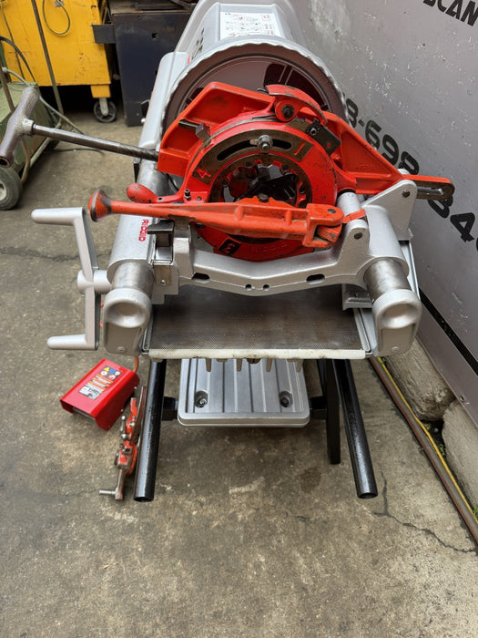 Ridgid 1224 Threader Pipe Threading Machine 1/2 to 4” 714 711 die Heads.  Works