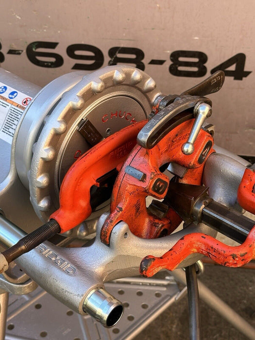 RIDGID 300 PIPE THREADING MACHINE + FOOT SWITCH , CARRIAGE NICE REFURBISHED