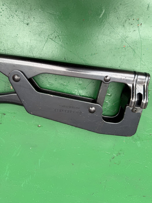 Greenlee 724 Manual Stud Punch 1-1/4" Square Hole Diameter Brand New Open Box #4