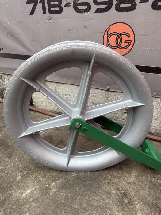 Greenlee 24 inch  4000lbs  Sheave Cable Puller  Tugger.  Works Fine. 6/10 #3