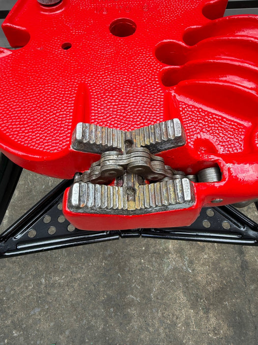 RIDGID 450 Tripod Vise Stand Portable Pipe Work Station Plumbing Heavy Duty #2