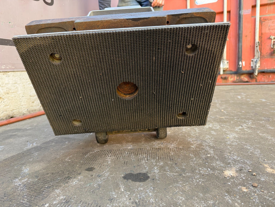 Essex Silver-Line Square Sander 1218R