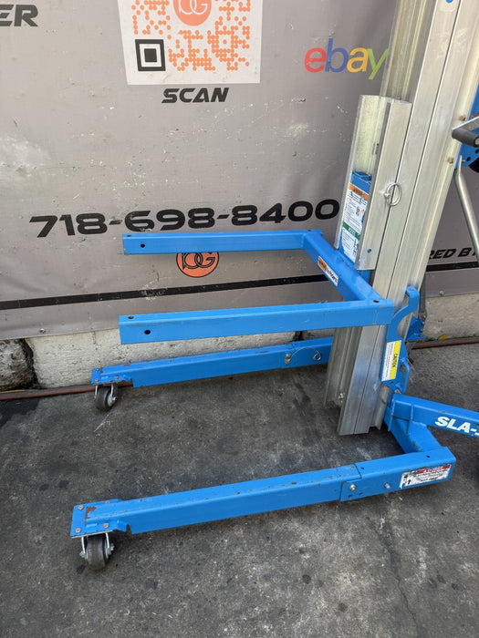 GENIE SLA-10 SUPERLIFT ADVANTAGE MATERIAL LIFT. MINT CONDITION