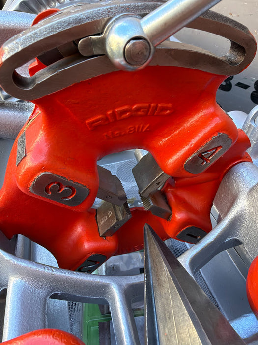 RIDGID 535 V2 Pipe Threading Machine Die Head & 2 Teeth