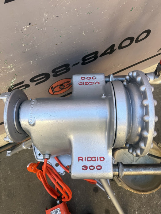 RIDGID 300  Pipe Threader Machine. Tristand. Oiler, Reamer, Die Works Great. 2