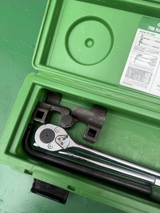 Greenlee 796 Ratchet Cable Bender W/Case
