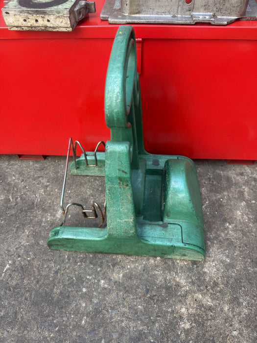 McElroy PIT BULL 14 Fusion Machine.  Facer, Shaver Cutter and Frame.  Works Fine