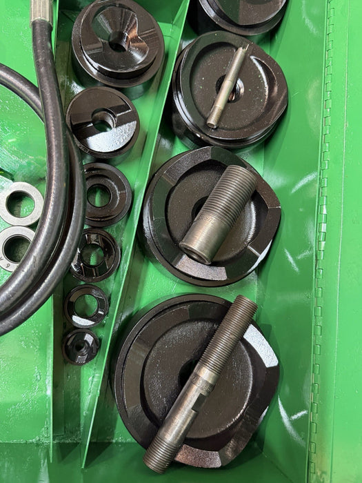 Greenlee 7310SB Slug Buster KO Knockout Punch Set 1/2" - 4" , 767 Pump & Box BG3