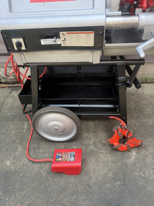 Ridgid 1224 PIPE Threader  1/2"-4" Threading Machine with Dies.