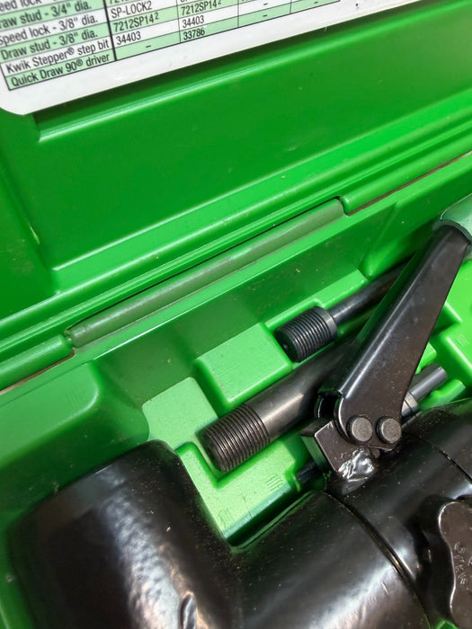 Greenlee 7907SB Hydraulic Knockout Punch Driver Kit NEW Hydraulic driver 1/2-2"