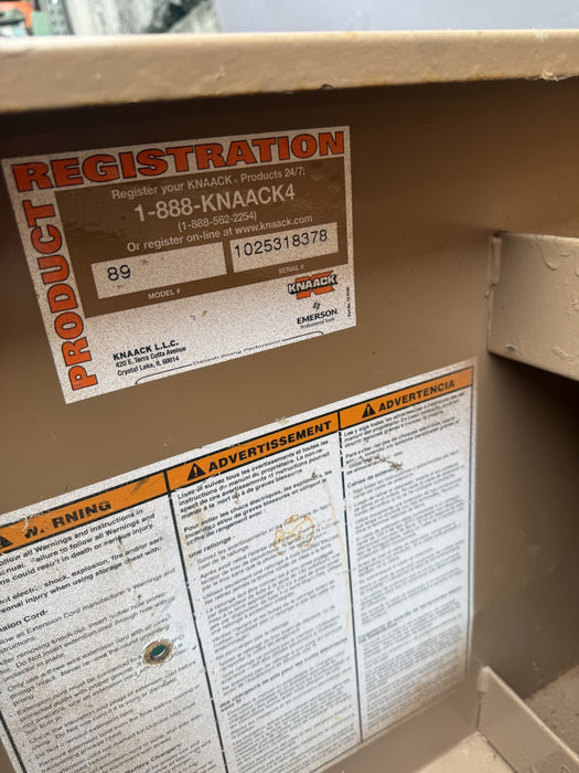 KNAACK 89 Piano-Style Jobsite Box 60"x30"x49" 47.8cu ft.  Good Condition.