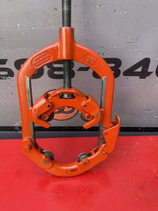 Reed H6 Hinged Pipe Cutter 4" to 6"   RIDGID Pipe.  Works Fine.