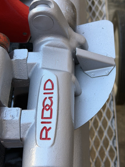 Reconditioned RIDGID® 535 V1 Pipe Threading Machine with 811 Die Head, Cart BG2