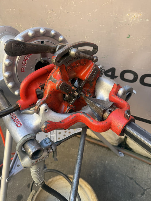RIDGID 300  Pipe Threader Machine. Tristand. Oiler, Reamer, Die Works Great. 2
