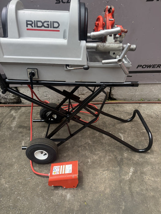 Rigid 1822  Automatic Pipe Threading Machine.  300, 535.  Works Great.