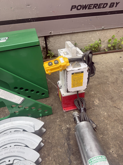 Greenlee 777  Hydraulic Conduit Pipe Bender  1-1/4" to 4" Rigid & SPX Pump.