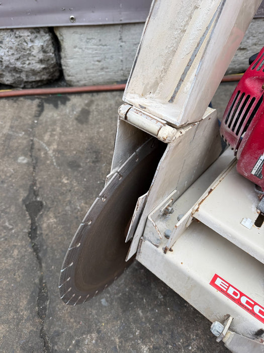 Edco Honda DS18-13H 13HP Walk Behind 18" Concrete Saw