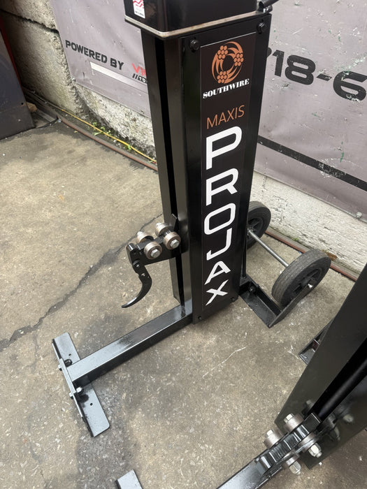 Southwire Maxis Projax Reel Stands 10,000lb.  Nice Shape.