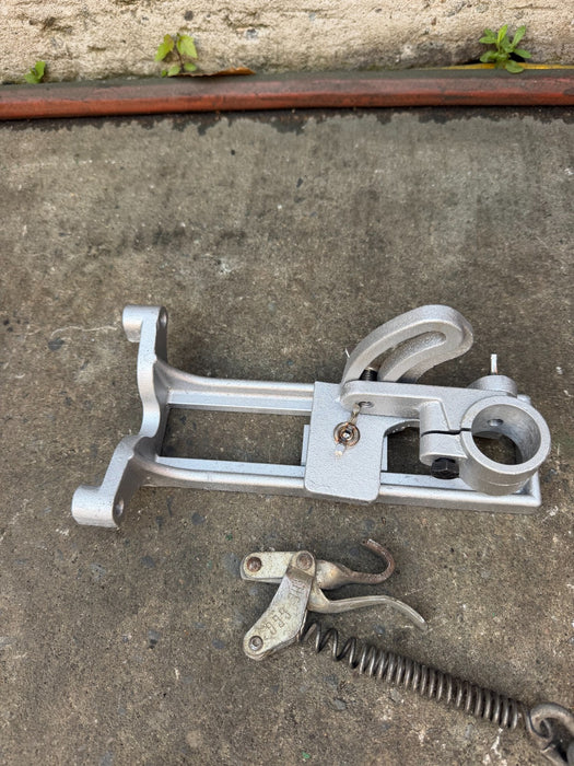 H & M #30 Pipe Beveler HM30 24-30" Pipe Capacity Used w/ Chain & Holder