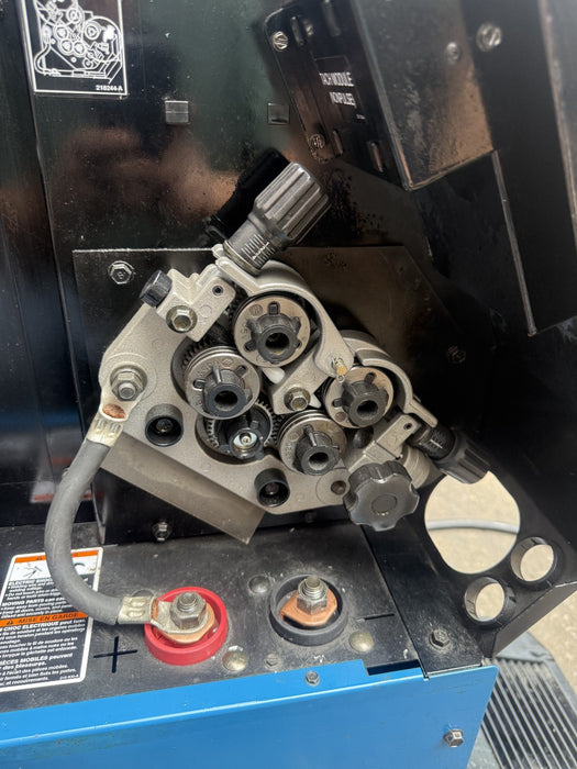 Miller Millermatic 350 MIG Welder Semi-Automatic Feed. Single or 3 Phase.  Nice.