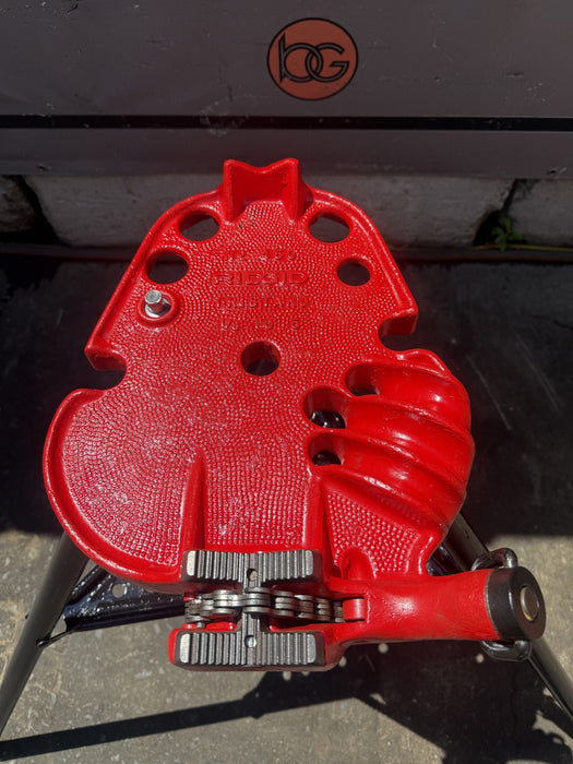 Ridgid 450 1/8 to 5 inch Tripod Pipe Vise for Ridgid Pipe Great Shape #7 8/7/26