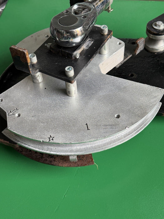Southwire Bend Dolley 3/4”-1” Rigid & IMC Conduit Pipe Bender Head Kit BD1000R