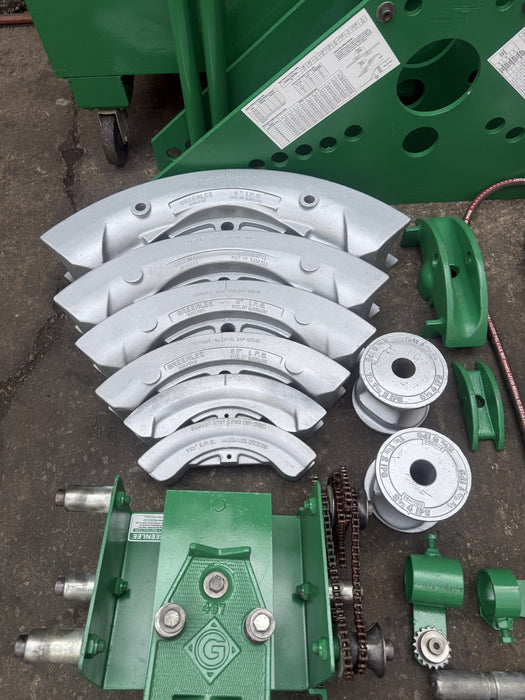 GREENLEE 884 Hydraulic Rigid IPS Bender 1-1/2 to 4 inch.  1802 Table.  960 Pump