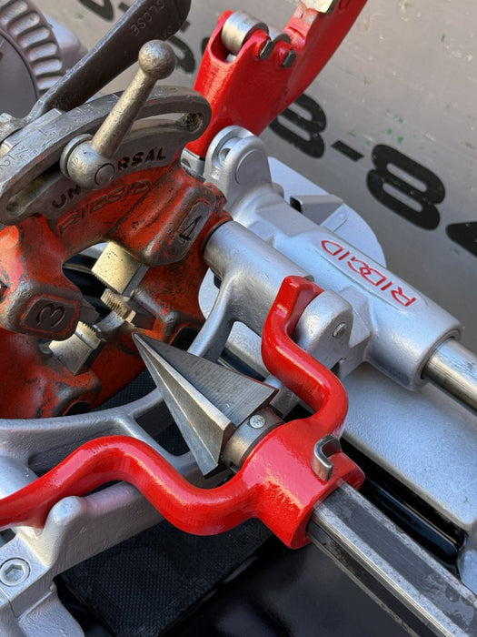 Reconditioned RIDGID® 535 V1 Pipe Threading Machine with 811 Die Head, Cart BG2