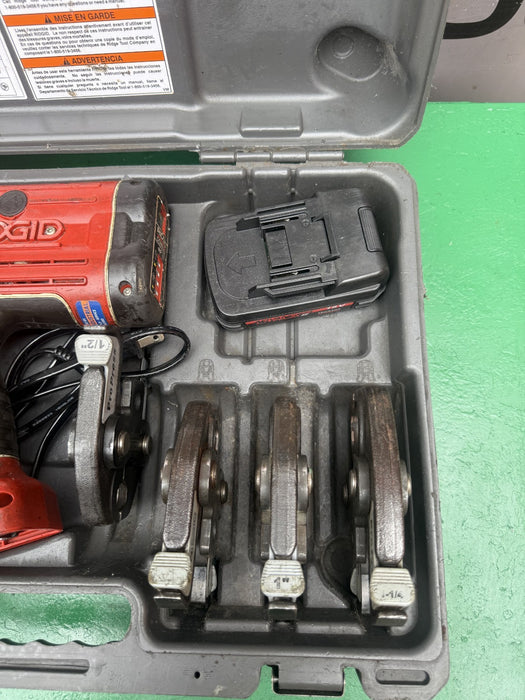 RIDGID RP 210 Press Tool Kit with battery, charger, clamps 3/4  1   1 1/4 inch