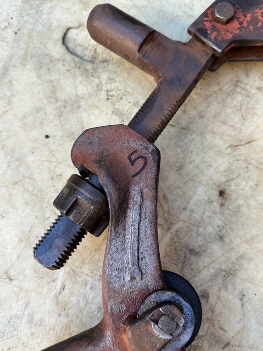 Reed #12 Rotary Cutter Hinged Pipe Cutter 10 to 12 inch  Works Great BG5