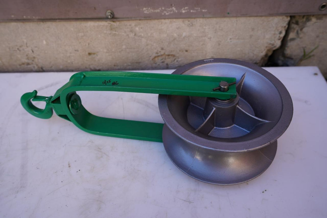 Greenlee Cable Sheave 4000 lbs 12 inch for Tugger Puller. Nice Shape.  #6