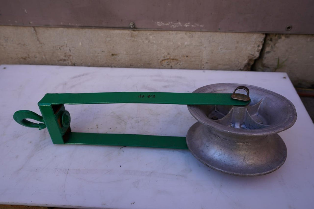 Greenlee Cable Sheave 4000 lbs 12inch for Tugger Puller. Nice Shape.  #18