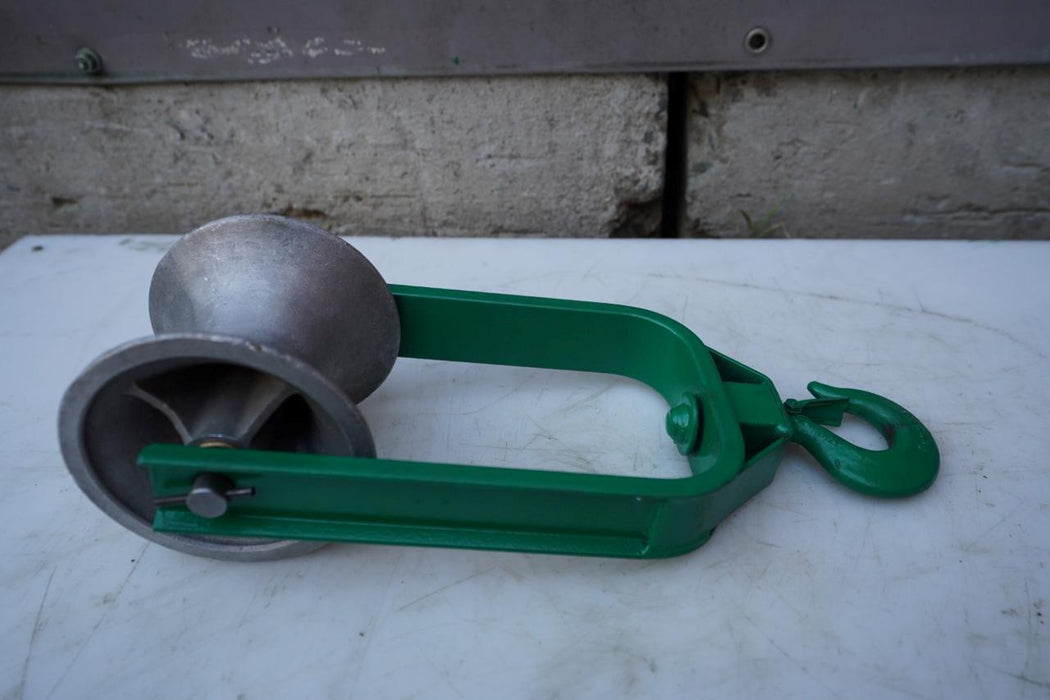 Greenlee Cable Sheave 4000 lbs 6 inch for Tugger Puller. Nice Shape.  #4