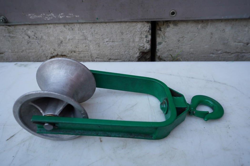 Greenlee Cable Sheave 4000 lbs 6 inch for Tugger Puller. Nice Shape.  #5