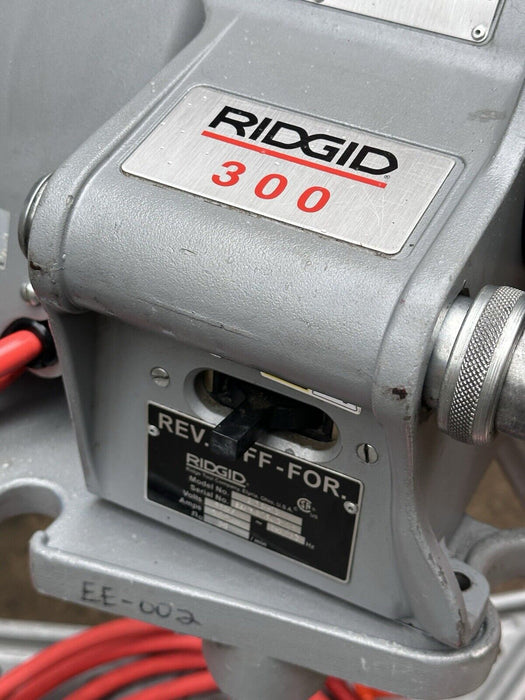 RIDGID 300 T2 Pipe Threader, (2) Ridgid 811 Die Heads, Oiler  Transporter Mint