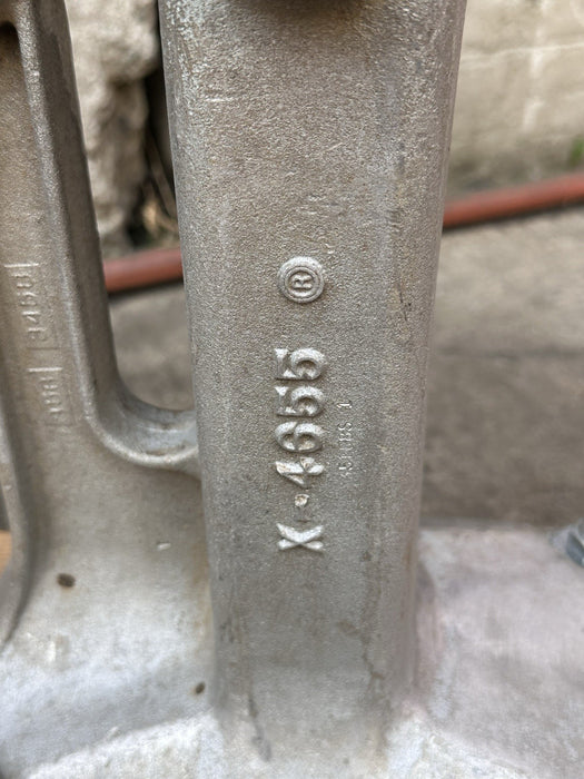2 Duff Norton 10 Ton Reel Jack Stands Model 1030 CRA X-4655