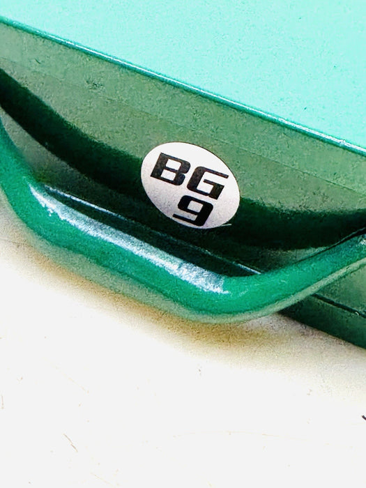 Greenlee 7304 Knockout Punch & Die Set For 2 1/2"-4" Conduit Size KO #BG9