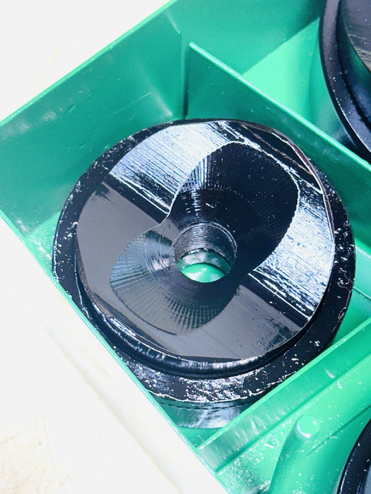 Greenlee 7304 Knockout Punch & Die Set For 2 1/2"-4" Conduit Size KO #BG8