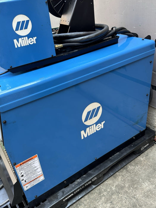 Miller Deltaweld 452 CV-DC , 230/460 V, 3ph + Miller S-64 24V Wire Feeder Mint🔥