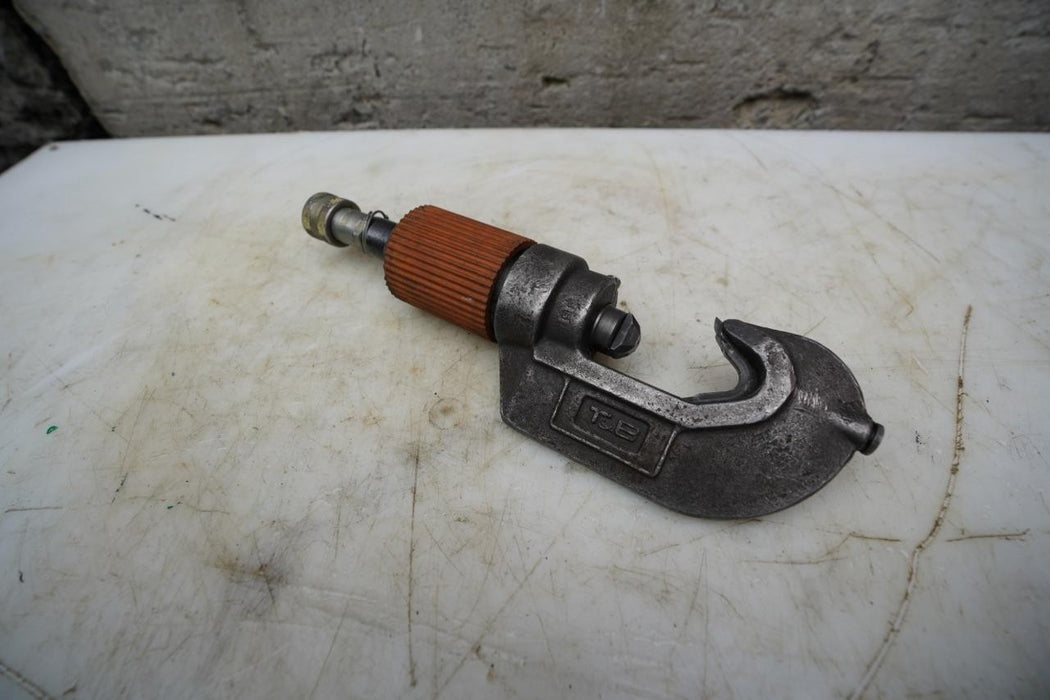 Thomas & Betts T&B Hydraulic Crimper TBM8-750.  Works Well.