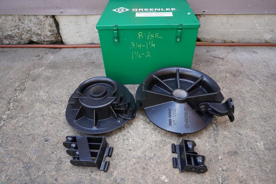 PVC Shoes Greenlee 555 Bender 1/2 to 2 inch Mint Condition.  Set #10