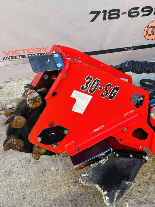2018 Barreto 30SG Tracked Stump Grinder - Briggs Vanguard 31 HP Trailer Optional